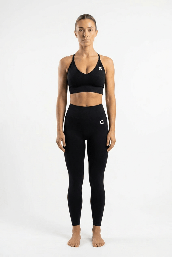 GripFlex women's black seamless matching set front view